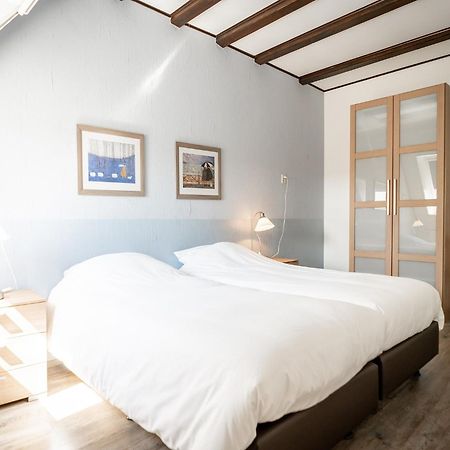 Great Farmhouse In De Cocksdorp With Garden 外观 照片